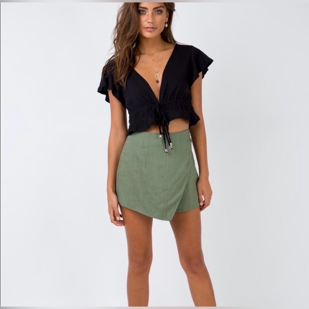 Princess Polly Women’s Fun Consequence Linen Lined Skort Khaki Green Size 2 NWT